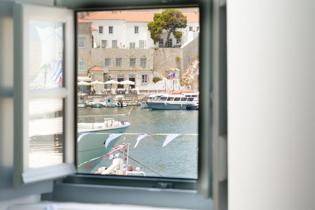 My Crown Suite, Hydra Port Extérieur photo
