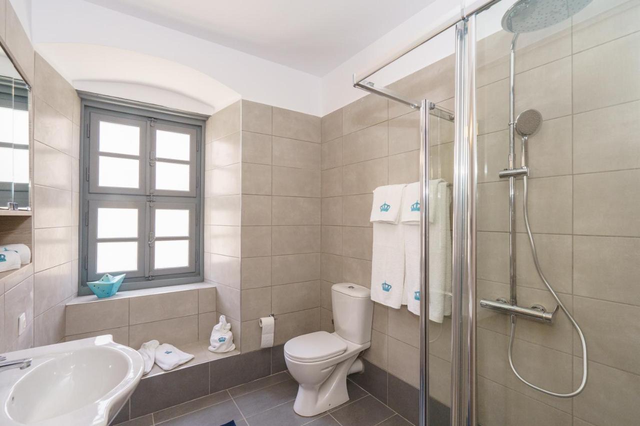 My Crown Suite, Hydra Port Extérieur photo